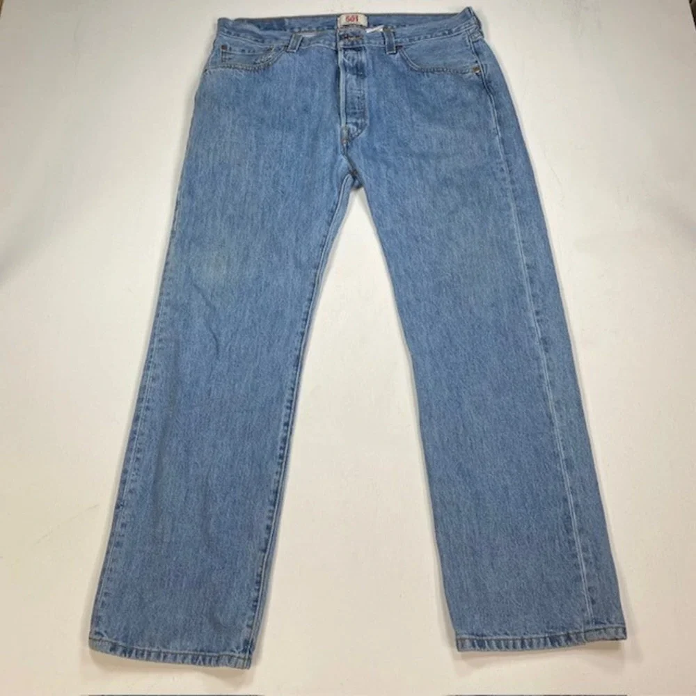Levis 501 Original Mens 36x30 Medium Wash Blue Straight Leg Button Fly Jeans